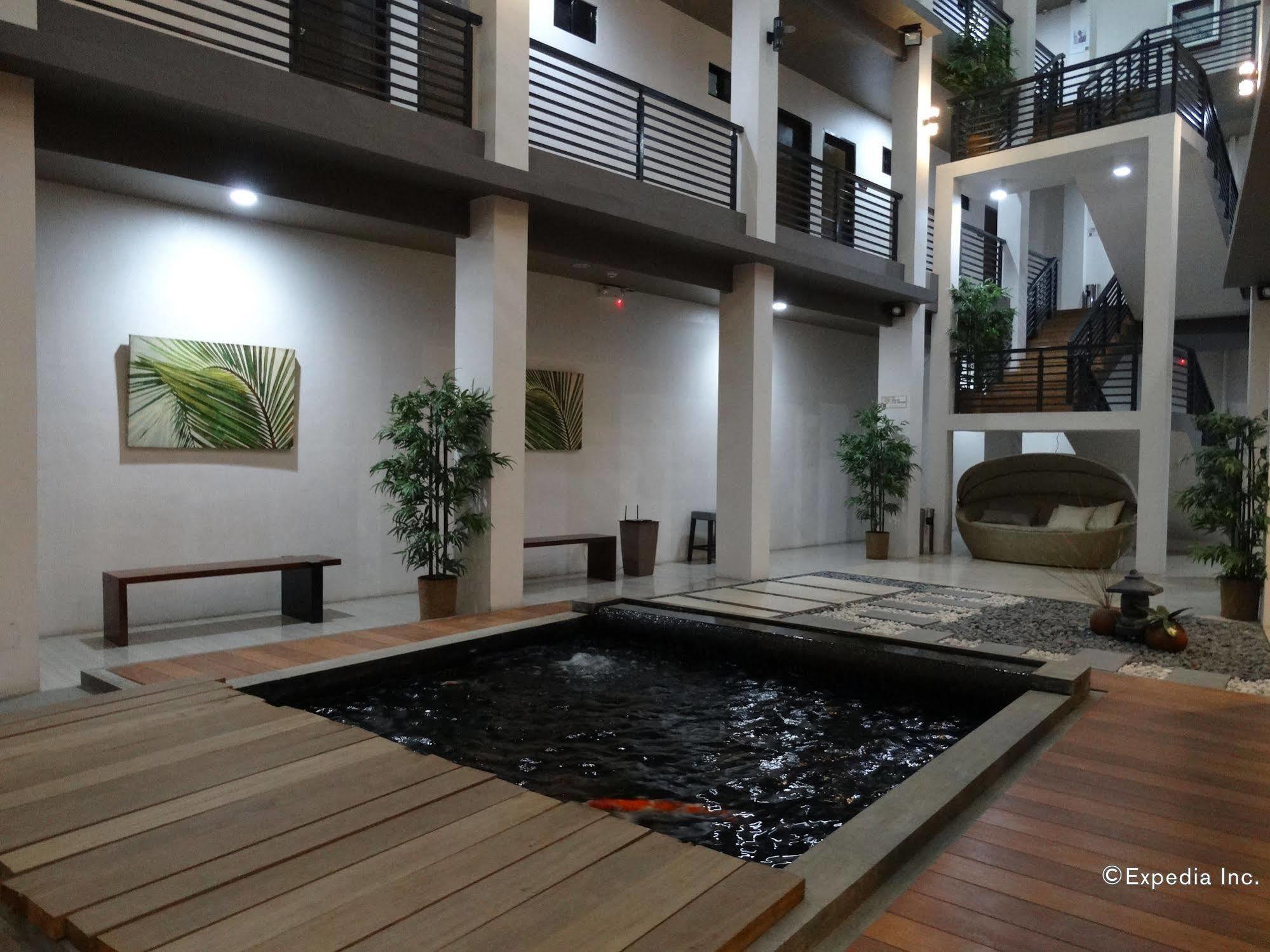 Urban Living Zen Hotel Davao Ngoại thất bức ảnh