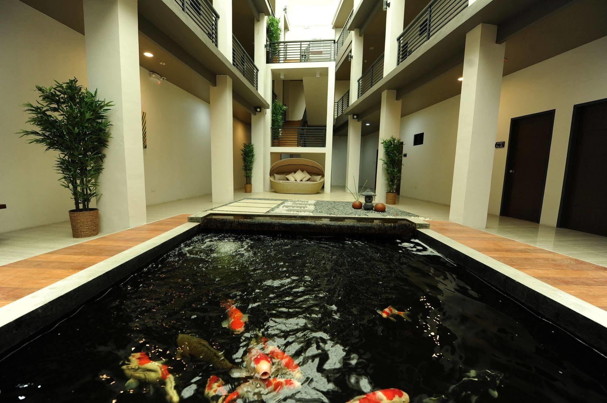 Urban Living Zen Hotel Davao Ngoại thất bức ảnh