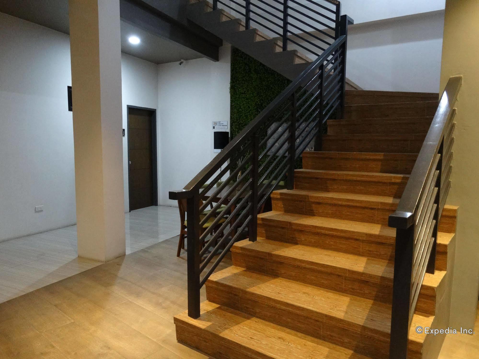 Urban Living Zen Hotel Davao Ngoại thất bức ảnh